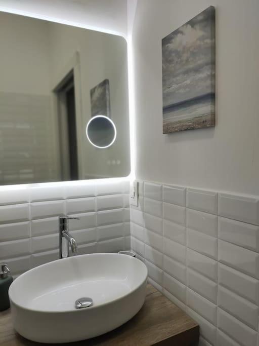 Anzalhome Apartment